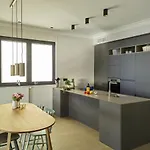 Exceptional Brand New Flat, 20 M From Beach, 85 Sq نيس
