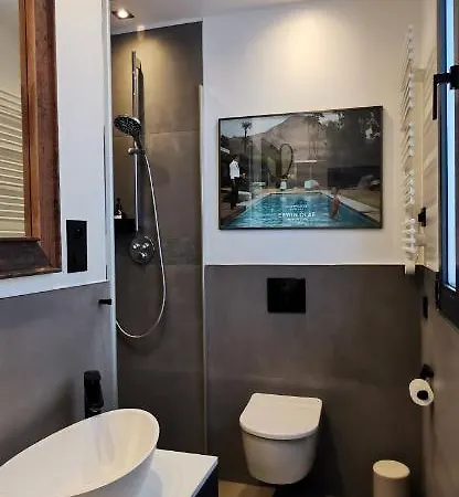 Exceptional Brand New Flat, 20 M From Beach, 85 Sq Apartamento *