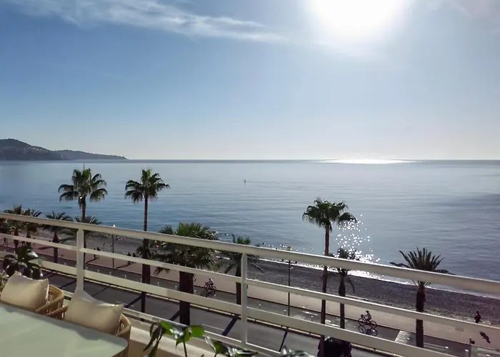 Exceptional Brand New Flat, 20 M From Beach, 85 Sq Νίκαια